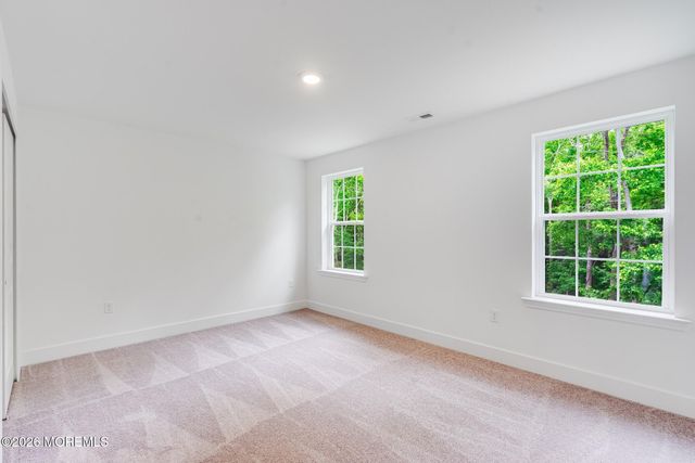 160 Woolley Court, Ocean Twp, NJ 07755