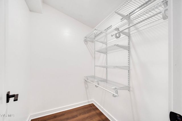 2911 West Walnut Street, Johnson City, TN 37604