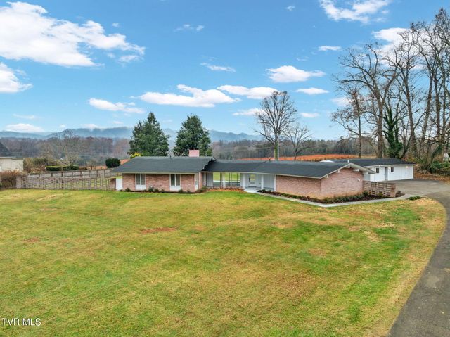 2911 West Walnut Street, Johnson City, TN 37604