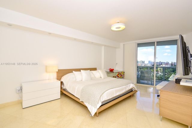 17201 Collins Ave 707, Sunny Isles Beach, FL 33160