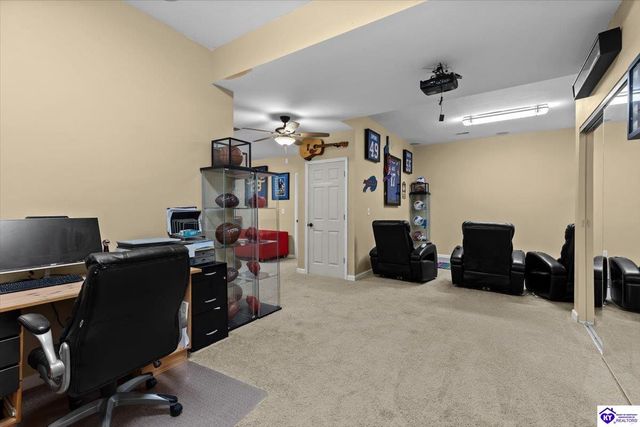 103 Holiday Court, Elizabethtown, KY 42701