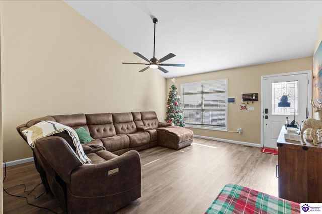 103 Holiday Court, Elizabethtown, KY 42701