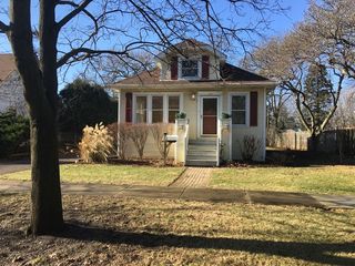 116 N Adams Street, Westmont, IL 60559