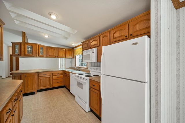 39 Great Brook Drive, Belmont, NH 03220