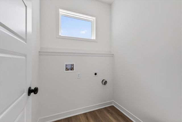 22582 W 93rd Street, Lenexa, KS 66227