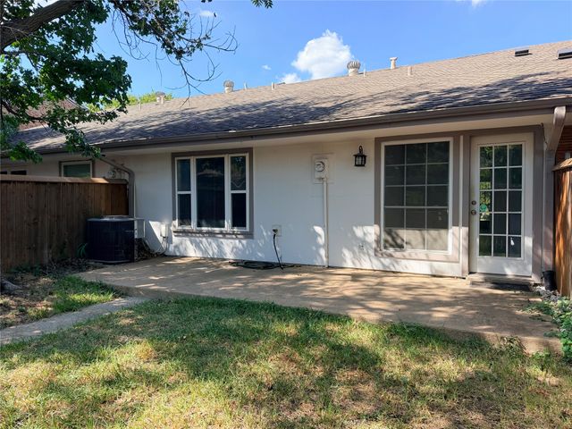 13702 FLAGSTONE Lane, Dallas, TX 75240