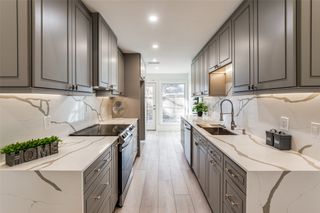 13702 FLAGSTONE Lane, Dallas, TX 75240