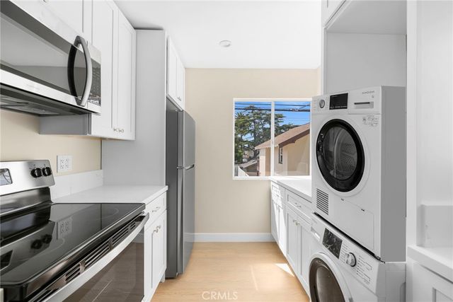 3020 E 3rd 12, Long Beach, CA 90814
