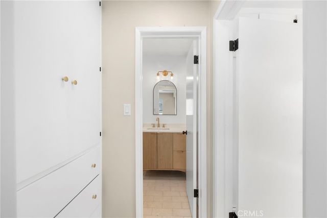 3020 E 3rd 12, Long Beach, CA 90814