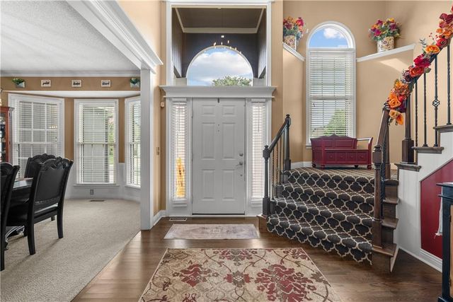 8408 W 129th Terrace, Overland Park, KS 66213