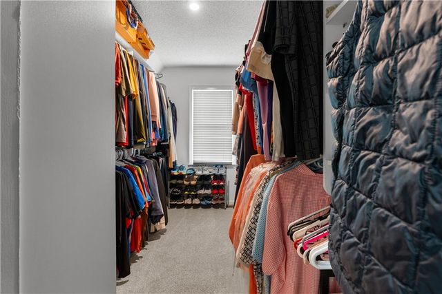 8408 W 129th Terrace, Overland Park, KS 66213
