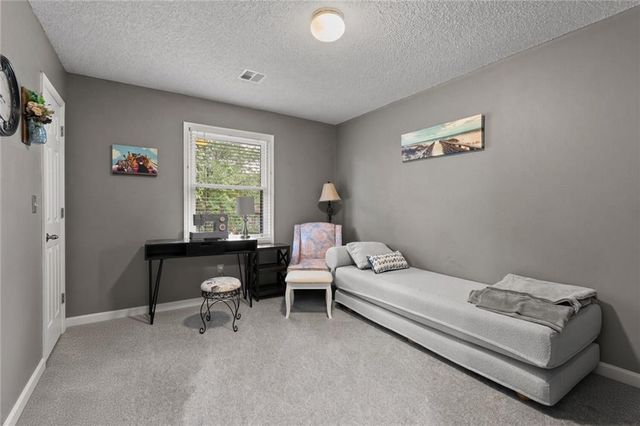 8408 W 129th Terrace, Overland Park, KS 66213