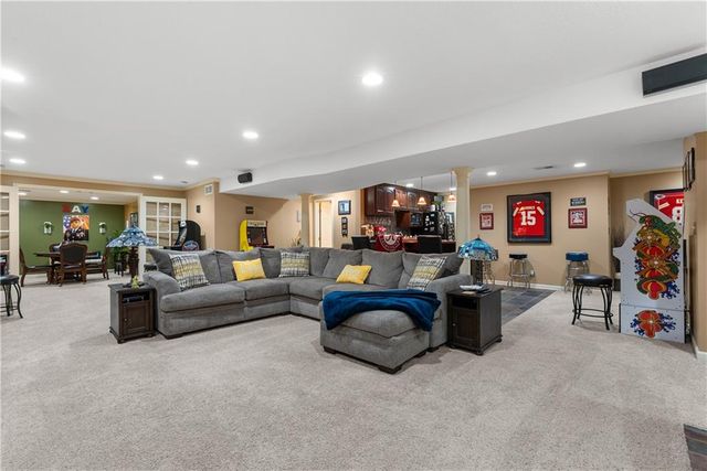 8408 W 129th Terrace, Overland Park, KS 66213