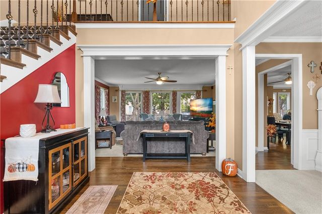 8408 W 129th Terrace, Overland Park, KS 66213