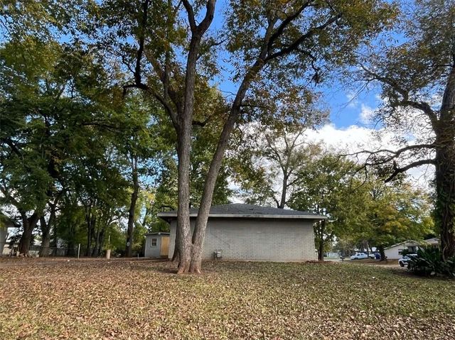 2203 MAGNOLIA Lane, Alexandria, LA 71301