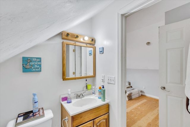 36 Helmsman Dr, Yarmouth, MA 02632