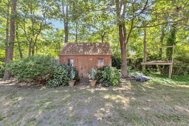 36 Helmsman Dr, Yarmouth, MA 02632