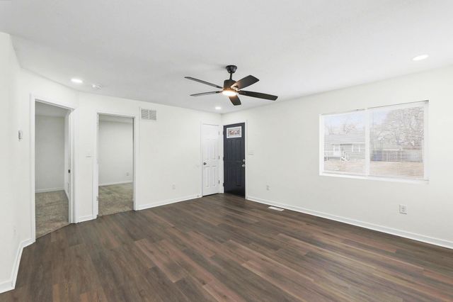 1748 S Exchange, Wichita, KS 67213