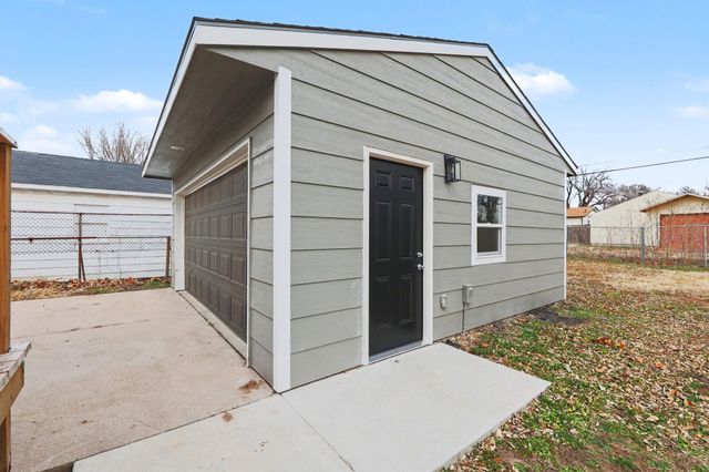 1748 S Exchange, Wichita, KS 67213
