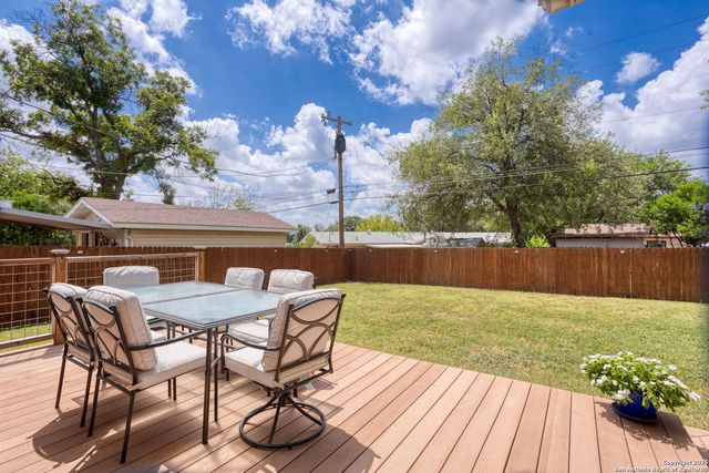 626 Pilgrim, San Antonio, TX 78213