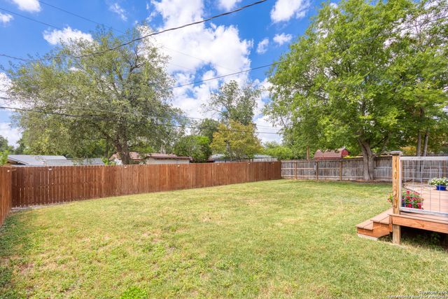 626 Pilgrim, San Antonio, TX 78213