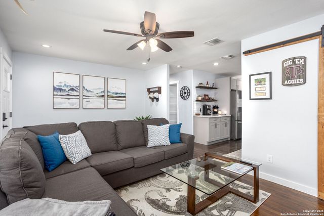 626 Pilgrim, San Antonio, TX 78213