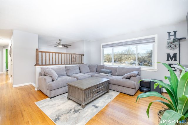 134 Massapeag Side Road, Montville, CT 06382