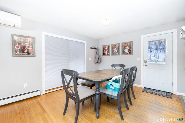 134 Massapeag Side Road, Montville, CT 06382