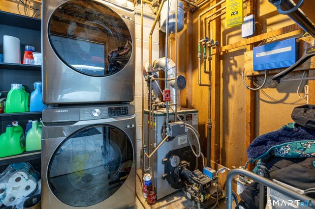 134 Massapeag Side Road, Montville, CT 06382