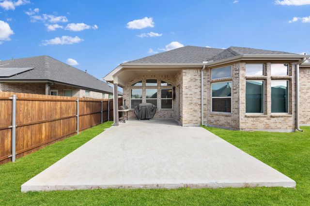 2818 Chestnut Lane, Melissa, TX 75454