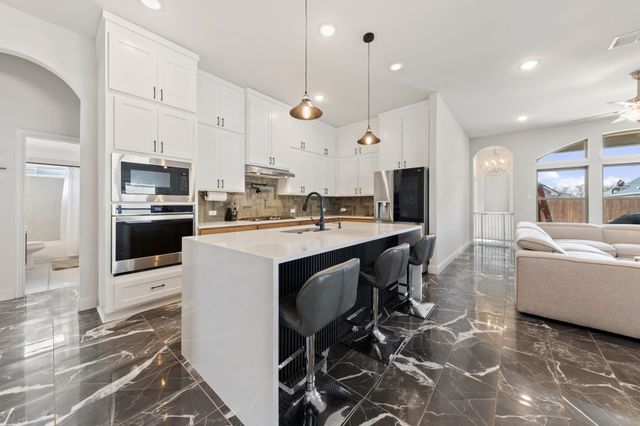 2818 Chestnut Lane, Melissa, TX 75454