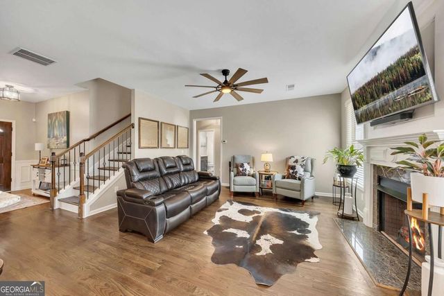 5016 Maplecliff Drive, Sugar Hill, GA 30518