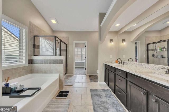 5016 Maplecliff Drive, Sugar Hill, GA 30518