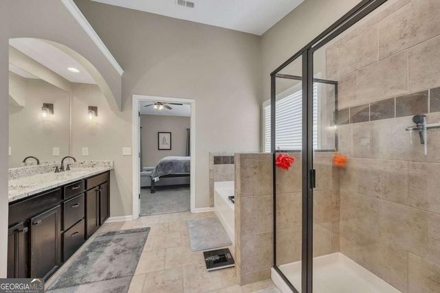 5016 Maplecliff Drive, Sugar Hill, GA 30518