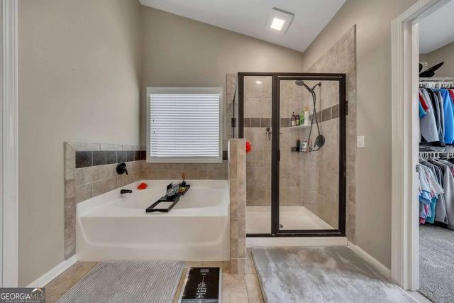 5016 Maplecliff Drive, Sugar Hill, GA 30518