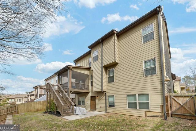 5016 Maplecliff Drive, Sugar Hill, GA 30518