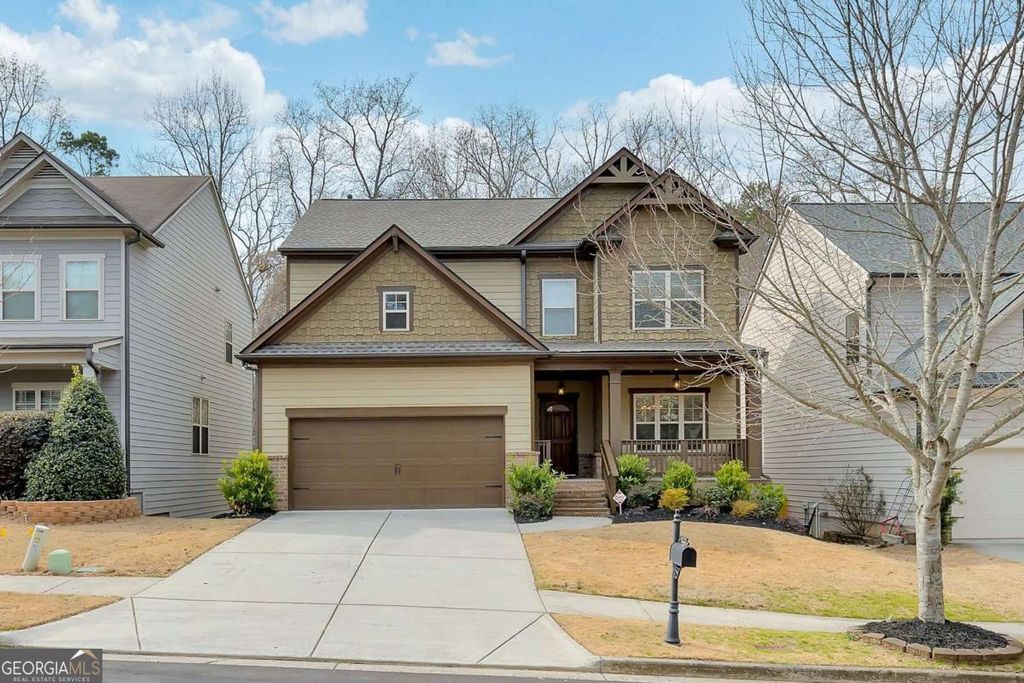 5016 Maplecliff Drive, Sugar Hill, GA 30518