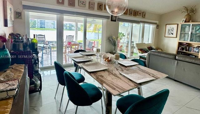 6301 NW 109th Ave, Doral, FL 33178