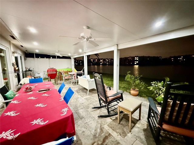 6301 NW 109th Ave, Doral, FL 33178