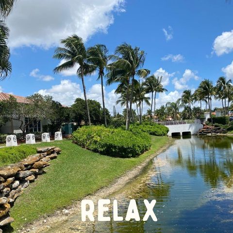 6301 NW 109th Ave, Doral, FL 33178