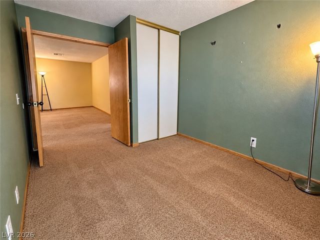 325 West Chesapeake Way, Henderson, NV 89015