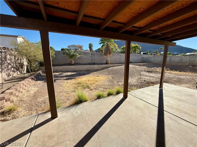 325 West Chesapeake Way, Henderson, NV 89015