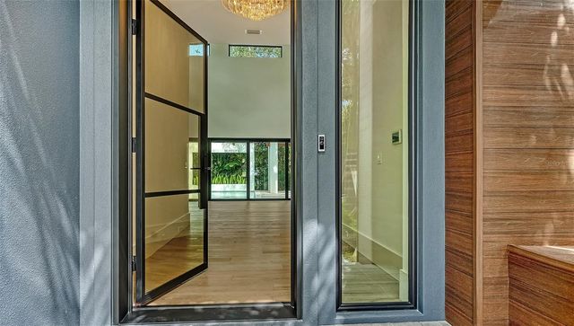 1429 N LAKE SHORE DRIVE, Sarasota, FL 34231