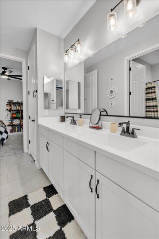 17593 W RED FOX Road, Surprise, AZ 85387