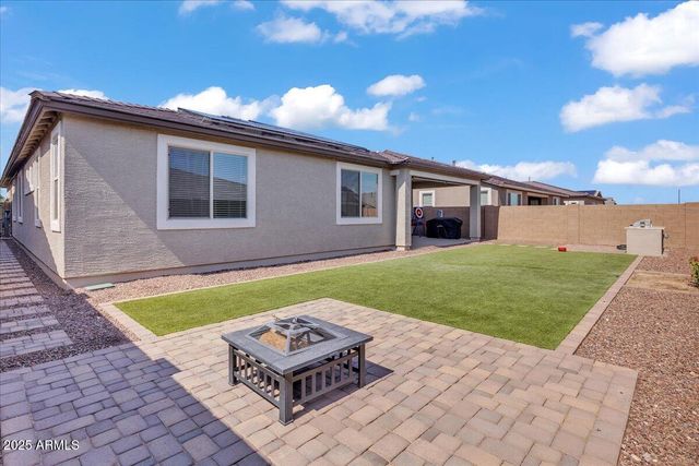 17593 W RED FOX Road, Surprise, AZ 85387