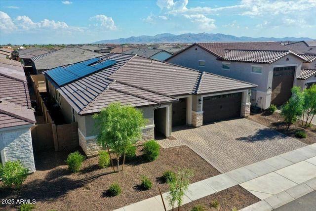 17593 W RED FOX Road, Surprise, AZ 85387