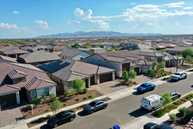 17593 W RED FOX Road, Surprise, AZ 85387