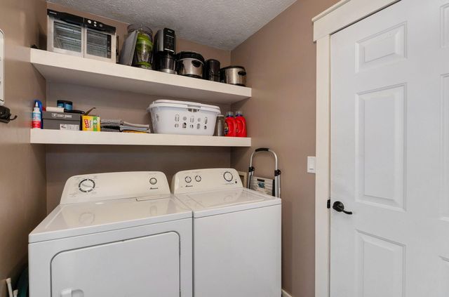 413 Cedar Lane, Willard, MO 65781