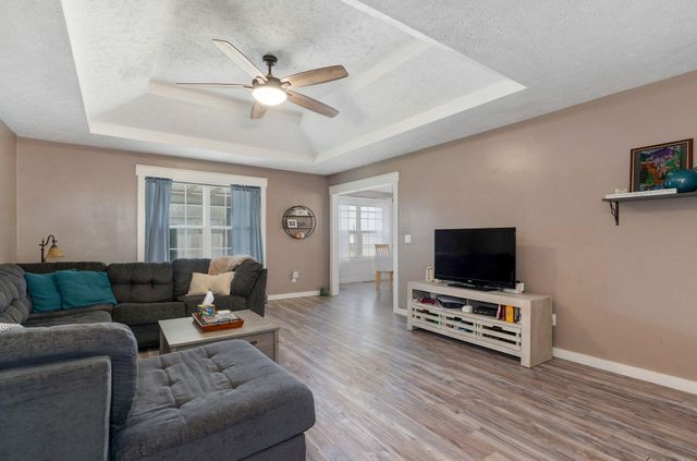 413 Cedar Lane, Willard, MO 65781