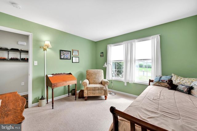 2041 WEEPING WILLOW LN, Mount Joy, PA 17552